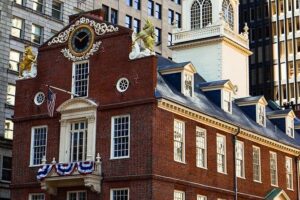 2 Hour Boston Historical and Heritage Walking Tour - Shaw Memorial and the Massachusetts State House: courage and controversy