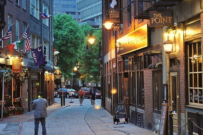 2 Hour Boston Historical and Heritage Walking Tour - Old State House, Boston Massacre, and the Tea Party plan