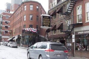 3-Hour Private "Cold Weather- Warm Van" Driving Tour of Boston - Private Pickup and a Driver-Guide: Why This Format Works