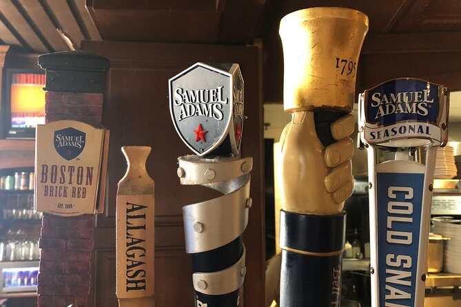 A Taste of the Freedom Trail: Boston's Iconic Food & History Tour - Freedom Trail Sights Between Tastings: Boston Sign, Faneuil Hall, and That Easy-to-Follow Layout