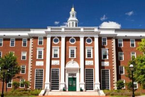 Best Of Boston: Harvard, MIT, Harbor Cruise Small Group Day Trip - Harvard University stop: the hour that sets expectations (and where the magic is)