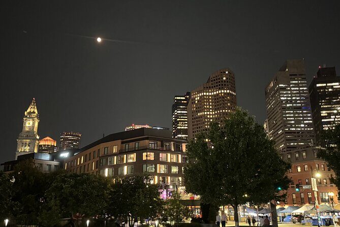 Boston After Dark Walking Tour - West End Streets: Female Serial Killer Tales and a Pregnancy Murder