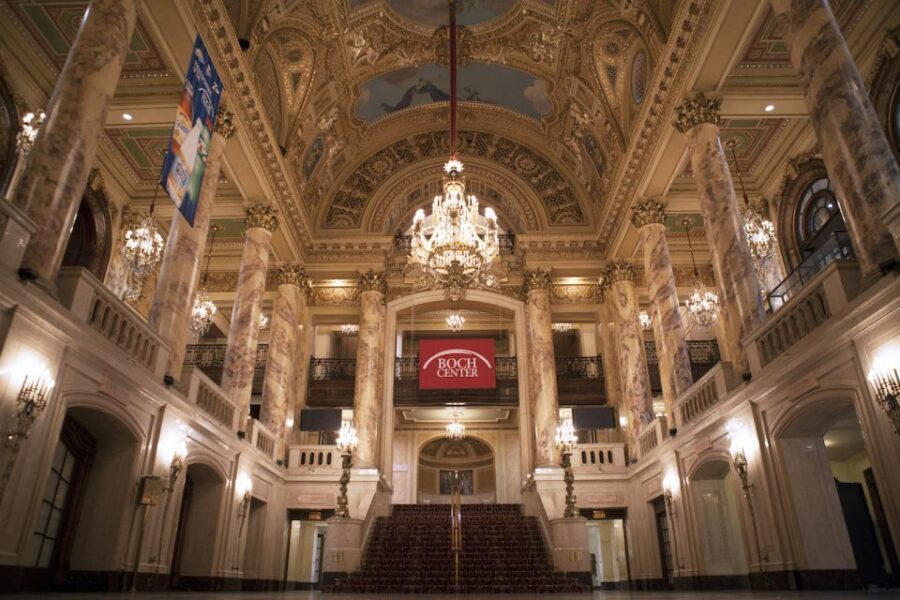 Boston: Boch Center Wang Theater Behind the Scenes Tour - Finding your place: meeting at the Wang Theatre Box Office