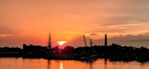 Boston: Boston Harbor Sunset Cruise - Boston Harbor sunset views: skyline photos you’ll actually use