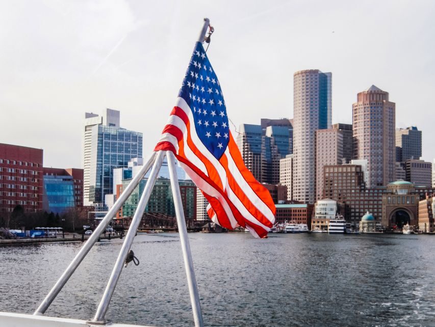 Boston: Boston Harbor Sunset Cruise - Live narration on the water: fun, useful, and paced for real listening