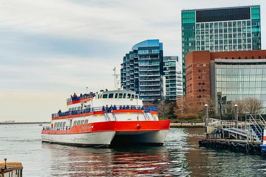Boston: Boston Harbor Sunset Cruise - Who this Boston Harbor sunset cruise suits best (and who might not)