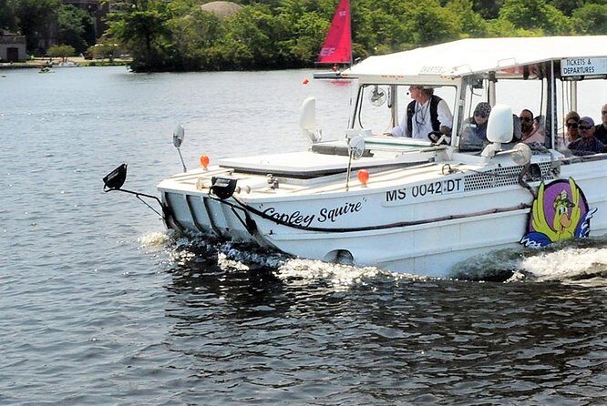 Boston Duck Boat Sightseeing City Tour with Cruise Along Charles River - How long it feels: fast facts, real views, and one trade-off