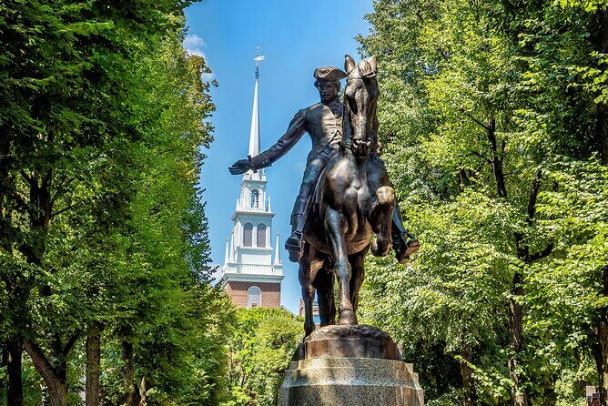 Boston: Freedom Trail History Small Group Walking Tour - Faneuil Hall Marketplace: the public meeting machine