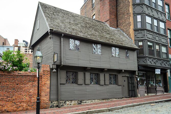 Boston: Freedom Trail History Small Group Walking Tour - North Square Park and the North End: walking into the Paul Revere story