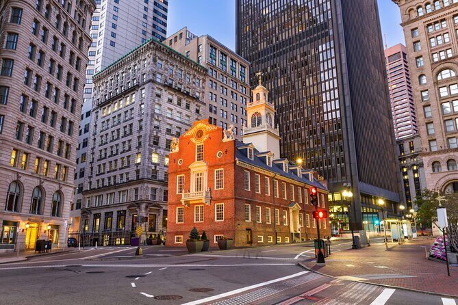 Boston: Freedom Trail History Tour and Brewery Taste - Old South Meeting House: the Boston Tea Party connection