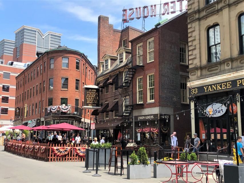 Boston: Freedom Trail Tour with Old North Church & Cruise - Old State House and the Boston Massacre Site: How Tension Becomes Momentum