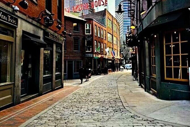 Boston Freedom Trail Walking Tour with Costumed Guide - The Samuel Adams statue, the Paul Revere House view, and the North End finish