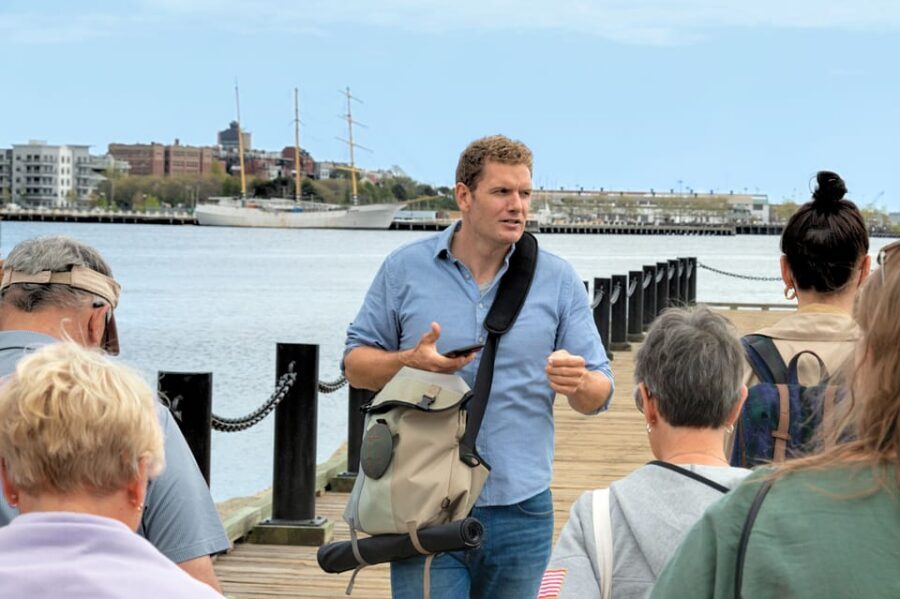 Boston: Full Revolution Story Epic Small Group Walking Tour - Paul Revere House to Old North Church: the night message part