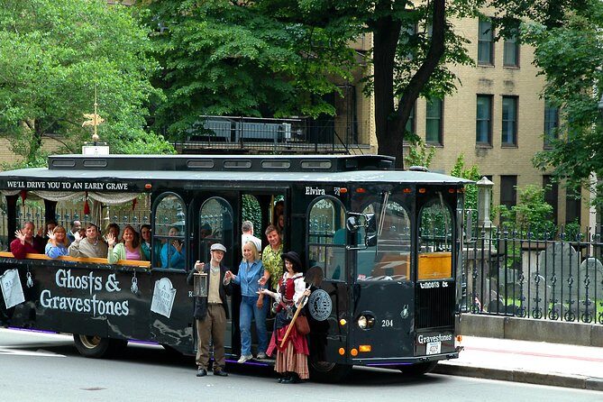 Boston Ghosts and Gravestones Trolley Tour - Timing And How The Two Walking Stops Feel In Real Life