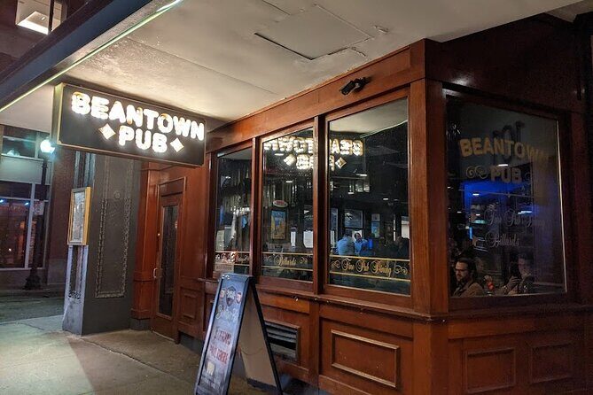 Boston Ghosts Boos and Brews Haunted Pub Crawl - Pubs with different personalities: what you’re really paying for