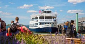 Boston Harbor Islands Ferry - Georges Island vs Spectacle Island: picking the right island
