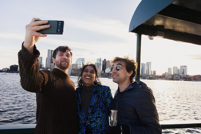 Boston Harbor Sightseeing Cruise - Food, drinks, and the 21+ detail you should not ignore