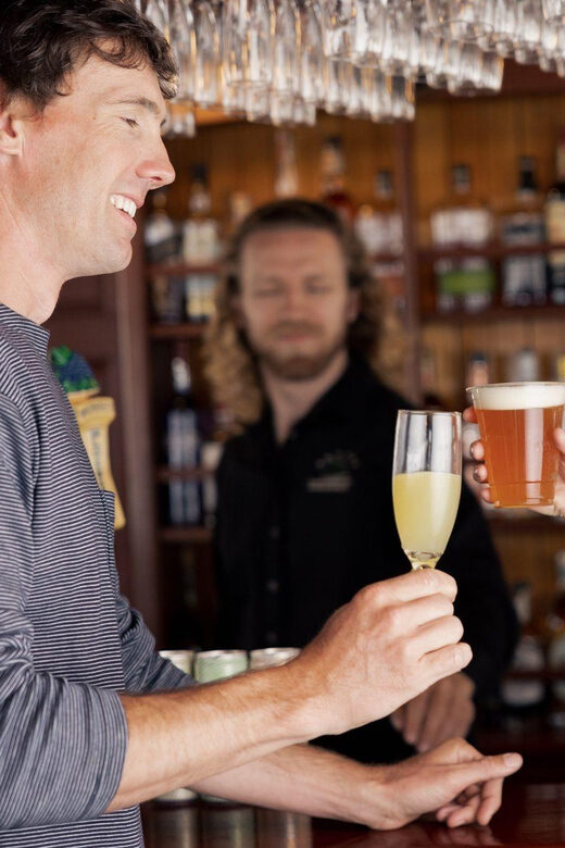 Boston Harbor: Winter Holiday Weekend Brunch Cruise - Where you start: Rowes Wharf and a winter-friendly check-in