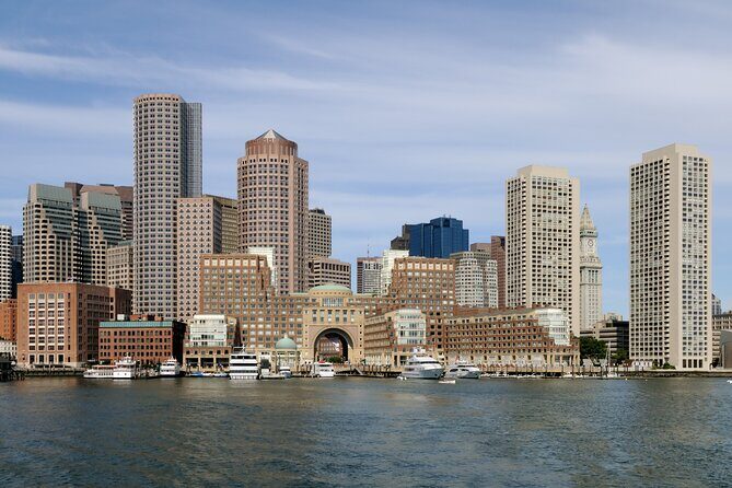 Boston Harborwalk & Tea Party Self-Guided Walking Audio Tour - Comfort, Distance, and Earbud-Proof Planning
