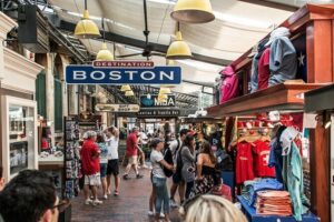 Boston Historic Taverns Tour with Tastings and Ferry - The small-group size (max 12) and how that changes the experience