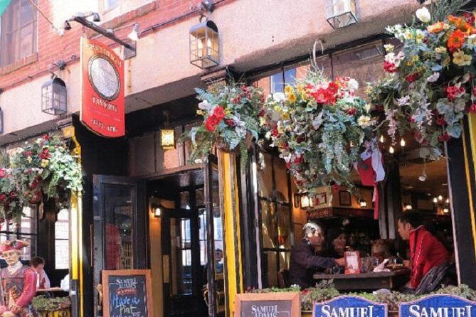 Boston Historic Taverns Tour with Tastings and Ferry - Stop 1: North End start and the walk to Long Wharf