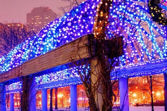 Boston Holiday Sights and Festive Nights Trolley Tour - Old State House: the landmark moment between lights