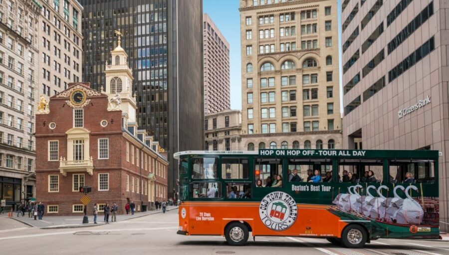 Boston: Hop-on Hop-off Old Town Trolley Tour - Real Guide Styles: How Much the Narration Can Change Your Day