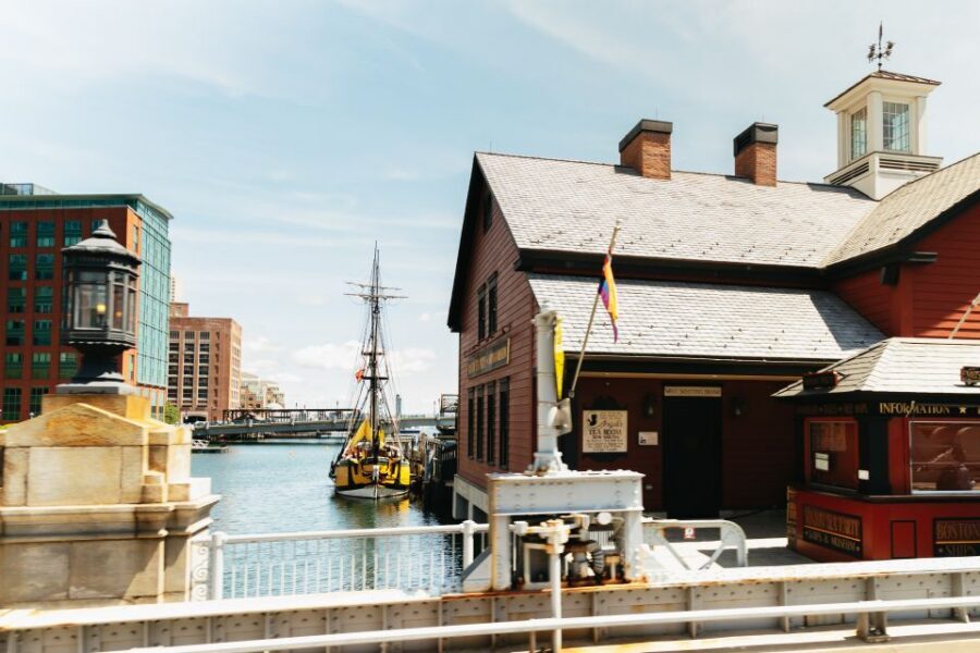 Boston: Hop-on Hop-off Old Town Trolley Tour - Value for $52: When This Ticket Actually Pays You Back