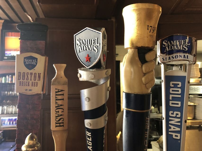 Boston: Iconic Food Tasting & History Tour - Downtown - Starting at Beantown Pub: how the 3-hour walk actually feels