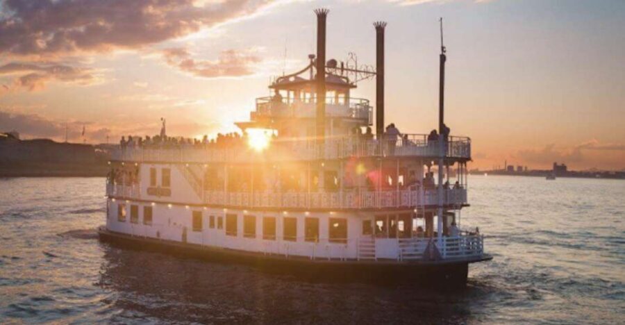Boston: Scenic Moonlight Harbor Cruise - What you’ll actually see after dark: skyline lights and the stars question