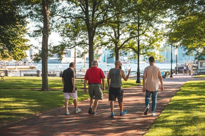 Boston Seafood Private Tasting Tour - What you’ll likely taste: lobster roll, clam chowder, oysters, and quahog
