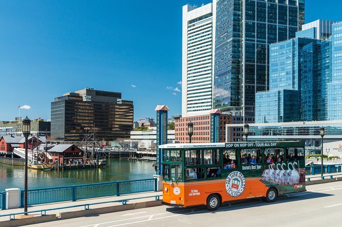 Boston Shore Excursion: Boston Hop-On Hop-Off Trolley Tour - Where to board: the cruise port pickup vs. city stops