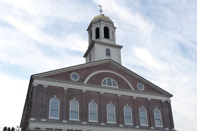 Boston Sightseeing Tour - a fully-narrated driving tour - Why a 3-hour narrated drive beats a sprint around Boston