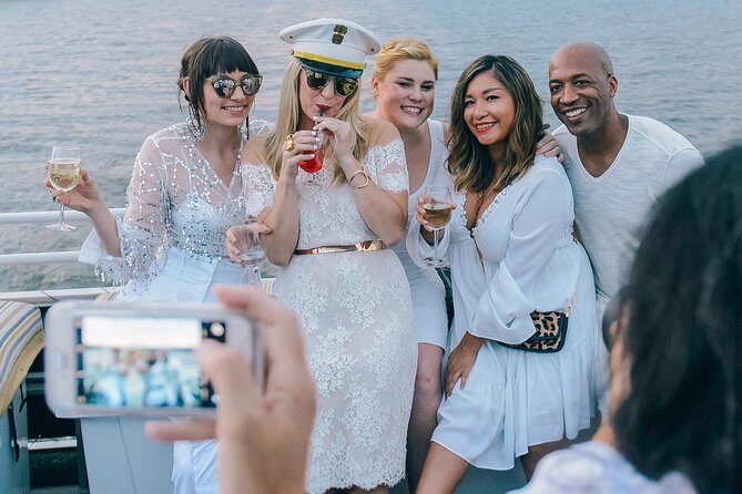 Boston Signature Lunch Cruise - A Boston Harbor lunch that mixes meals, music, and landmark views