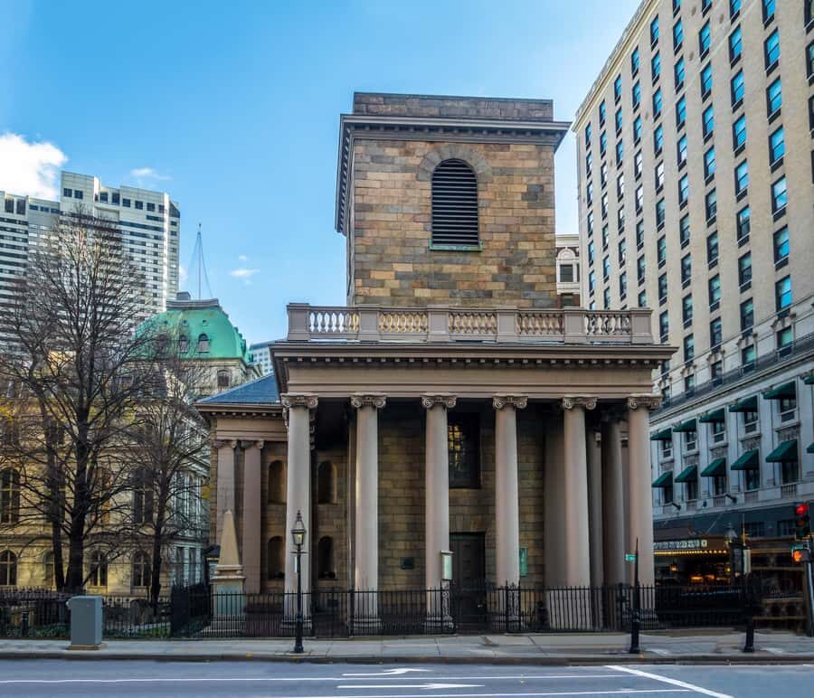 Boston: The Ghosts of Boston Tour - Practical Tips: Shoes, Photos, and What Not to Do