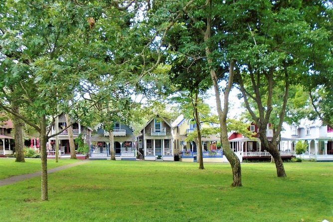 Boston to Martha's Vineyard Day Trip with Optional Island Tour - The MVCMA-to-Edgartown flow: charming towns, but keep expectations real