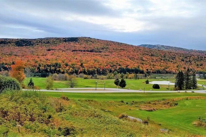 Boston to New Hampshire Fall Foliage White Mountains Day Trip - Omni Mount Washington Resort and the Old Man on the Mountain Stop