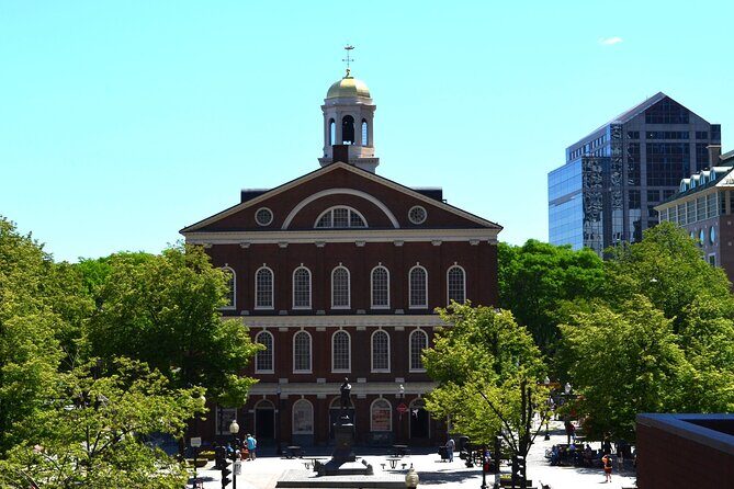 Boston Walking/Boat Revolutionary Tour; 1 if by Land, 2 if by Sea - Key highlights worth caring about