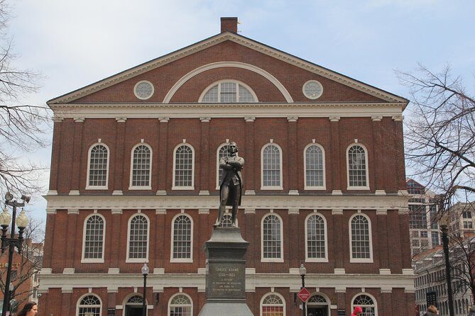 Boston's Revolutionary and Drunken Past with Ye Olde Tavern Tours - The Three Historic Tavern Stops: Beer or Cider Included