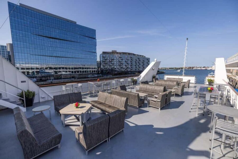 City Cruises Boston: Harbor Buffet Lunch or Dinner Cruise - Who This Cruise Is Best For (and Who Should Skip It)