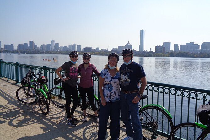 Comfort Hybrid Boston City Bike Rental - Traffic Reality Check: Construction, Bike Lanes, and Staying Safe