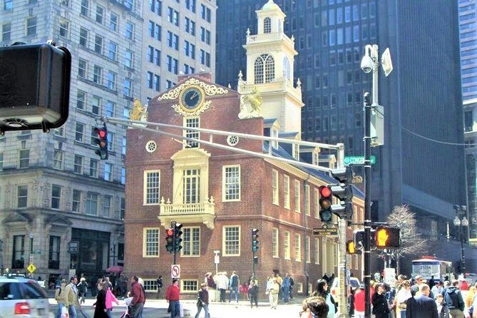 Downtown Freedom Trail, Beacon Hill & Back Bay Walking Tour - How the guide makes or breaks this kind of walking tour