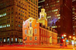 Downtown Freedom Trail Walking Tour - History & Architecture - Price and value: $45 for a 70-minute history lesson
