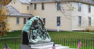 From Boston: Full-Day Historical Lexington & Concord Tour - Lexington Battle Green and the Restored Battle Road
