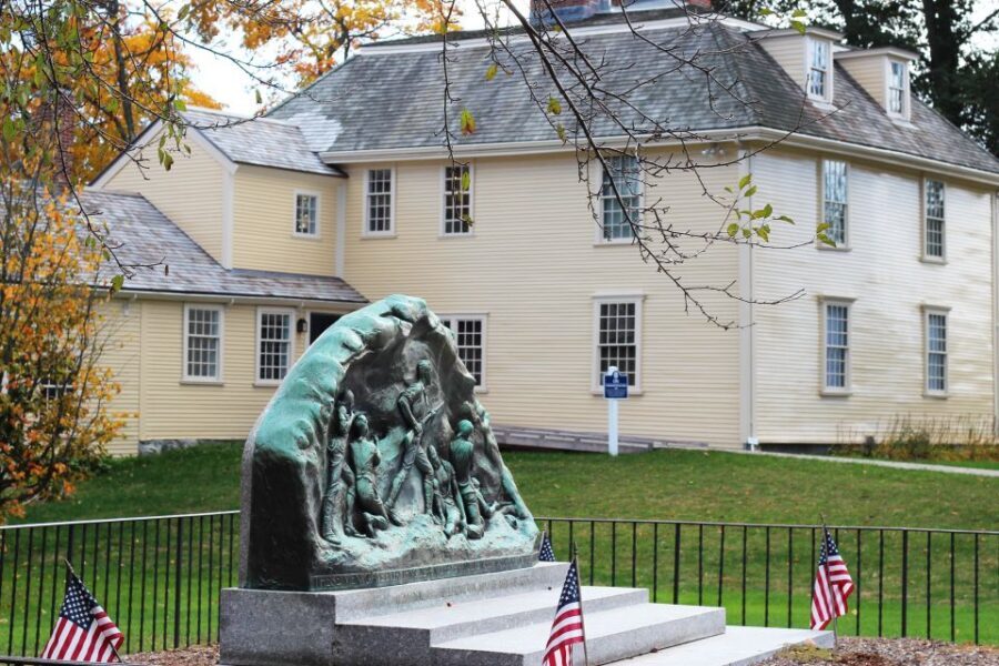 From Boston: Full-Day Historical Lexington & Concord Tour - Concord Starts at the Museum and the Old North Bridge Walk