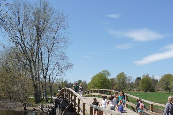 Full-Day Minivan Tour of Revolutionary Boston, Lexington and Concord - Lexington Green: where the story often connects to modern rights