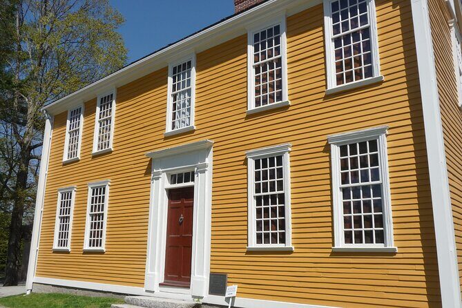Full-Day Minivan Tour of Revolutionary Boston, Lexington and Concord - Old North Bridge and the eight-minute video that changes the feel of the night