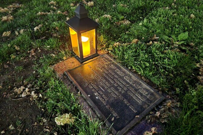 Haunted Boston Ghost Tours - Hotels, tragedies, and the Omni Parker House finish