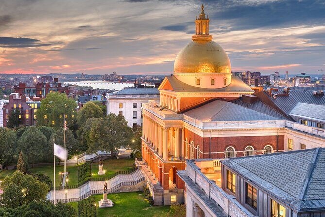 Haunted Boston’s Historic Streets Walking Guided Tour - Massachusetts State House and Mary Dyer’s Martyr Moment