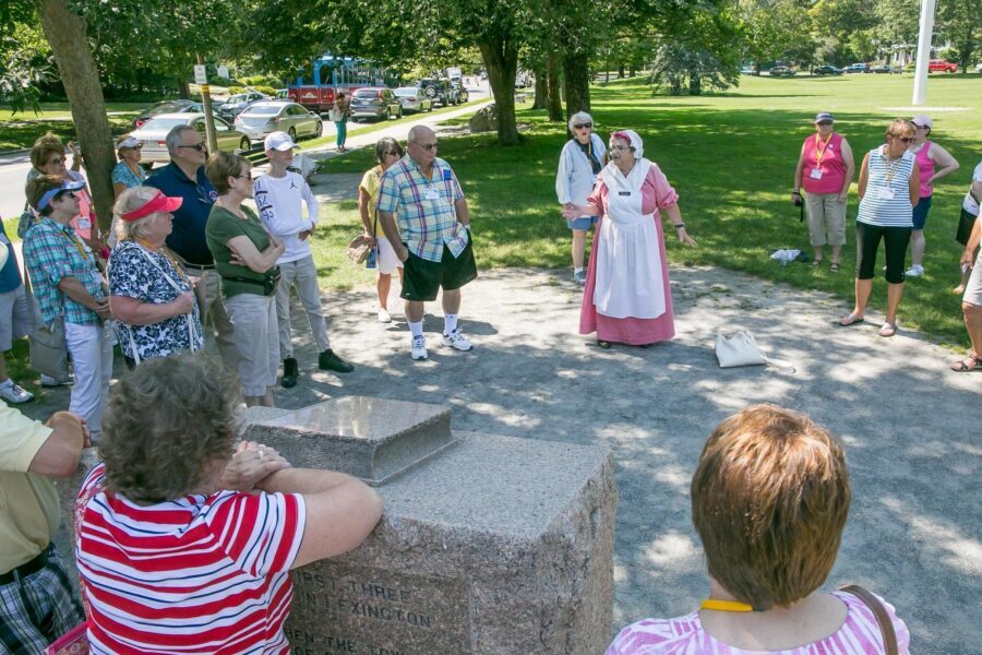 Lexington, MA Battle Green Walking Tour with Costumed Guide - Timing, groups, and logistics that actually matter